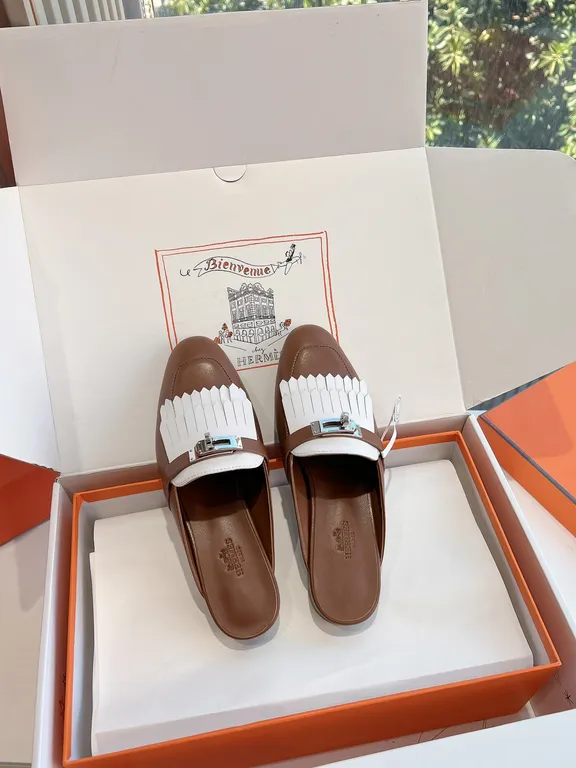 Hermes Shoe 